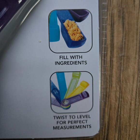 KitchenAid multicolor self-leveling measuring spoons - Picture 4 of 5